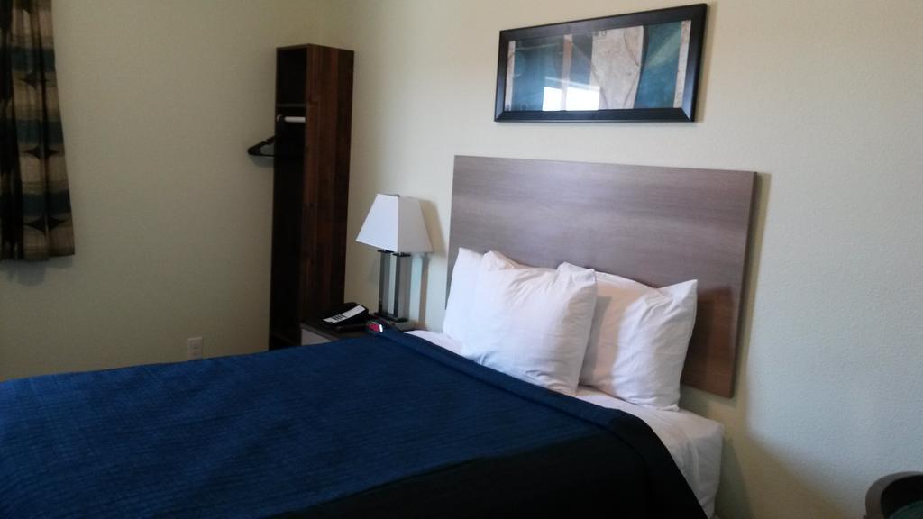 Barons Lodge Killdeer Habitación foto